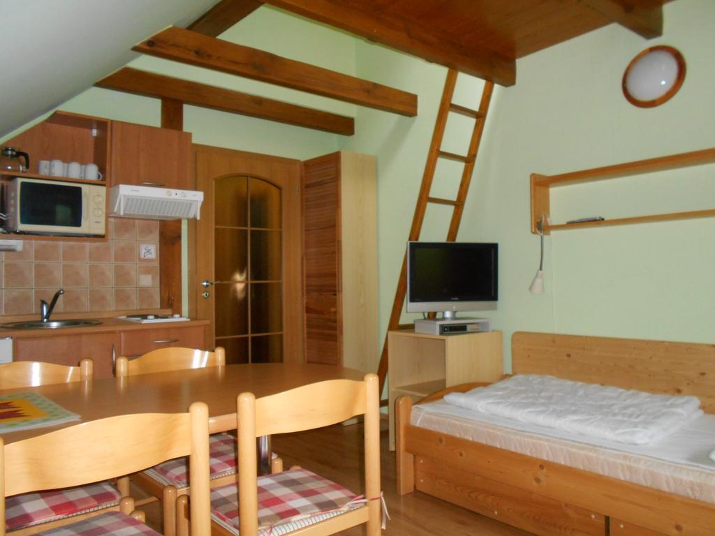 Apartmany Base Camp Železná Ruda المظهر الخارجي الصورة
