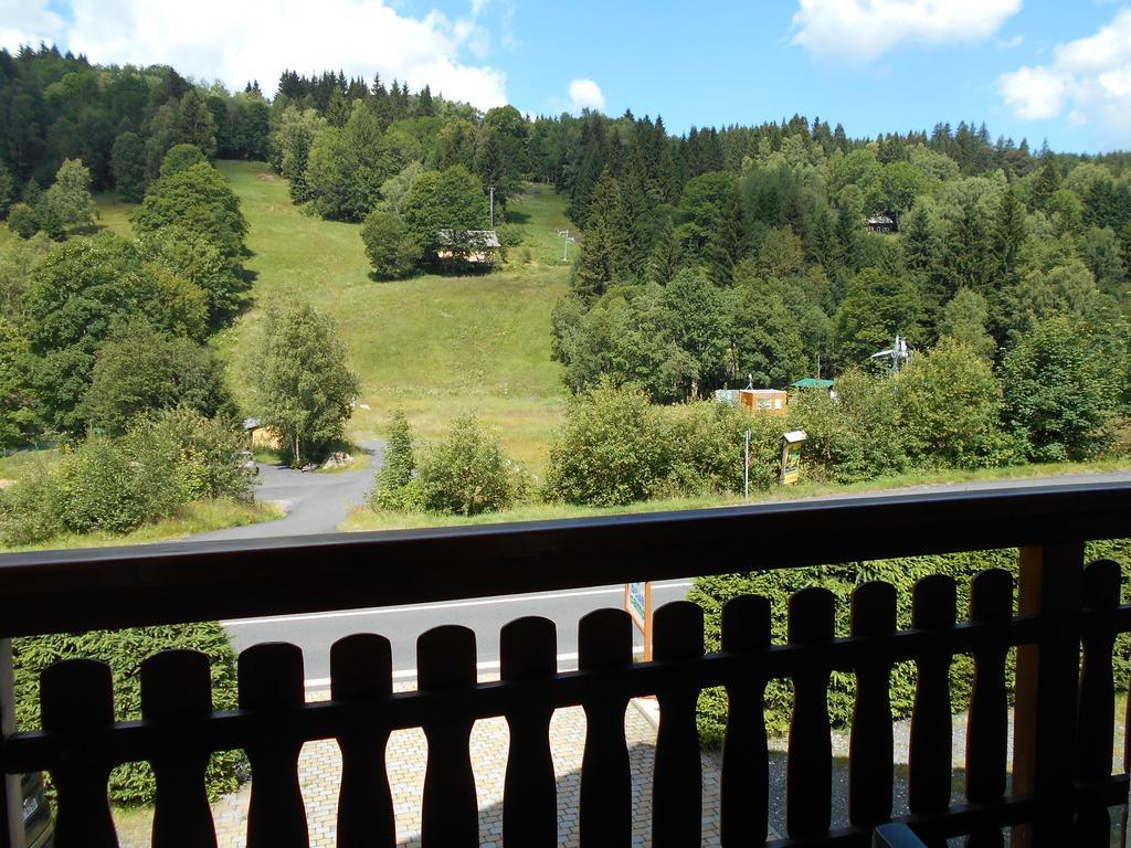 Apartmany Base Camp Železná Ruda المظهر الخارجي الصورة